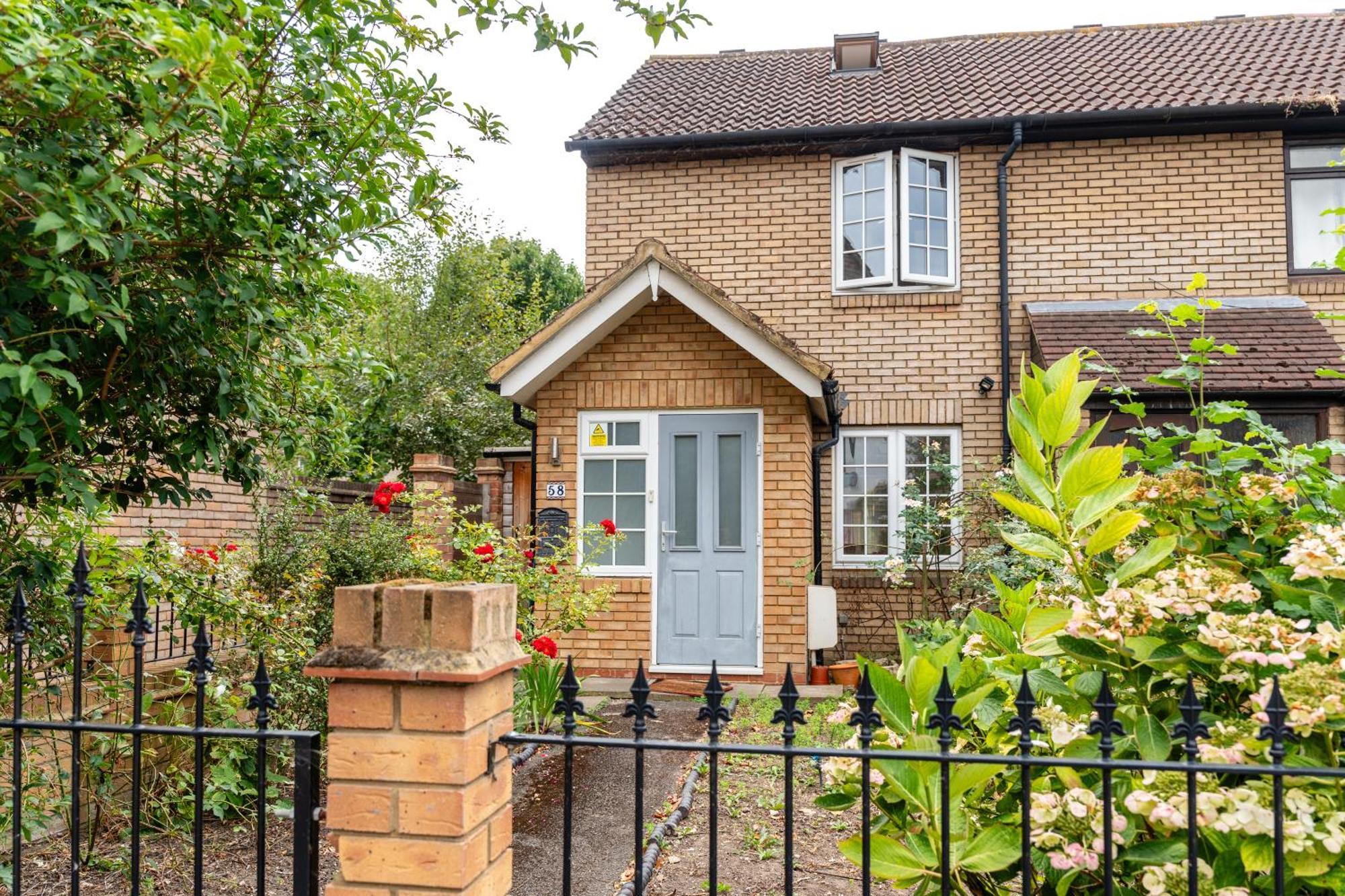 Shard View 3 Bed Entire Home ロンドン エクステリア 写真